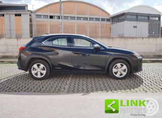 LEXUS UX 250h usata, con Airbag laterali