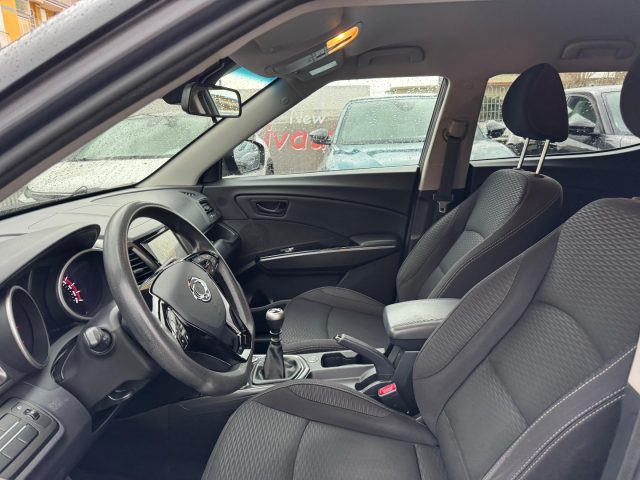 SSANGYONG XLV usata, con Autoradio