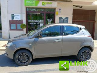LANCIA Ypsilon usata, con Sedile posteriore sdoppiato