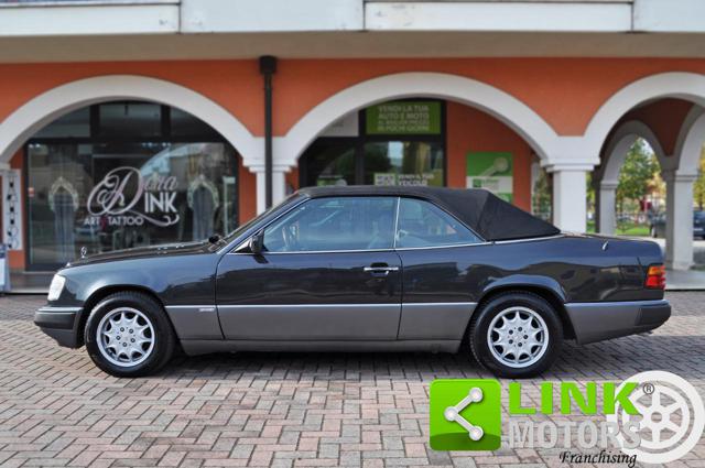 MERCEDES-BENZ CE 300 usata, con Airbag