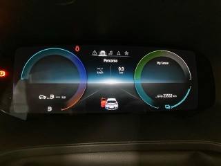 RENAULT Captur usata, con Sensori di parcheggio posteriori