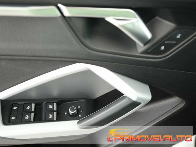 AUDI Q3 usata, con Autoradio