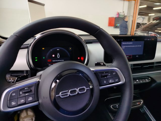 FIAT 600 usata, con Telecamera per parcheggio assistito