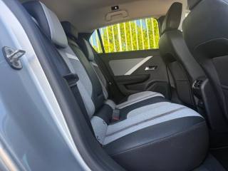 OPEL Astra usata, con Telecamera per parcheggio assistito