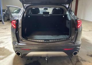 ALFA ROMEO Stelvio usata, con Cerchi in lega