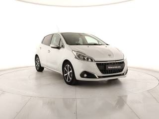 PEUGEOT 208 usata, con Autoradio