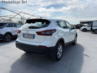 NISSAN Qashqai usata, con Autoradio