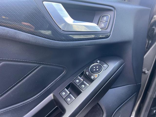 FORD Focus usata, con Vetri oscurati