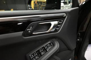 PORSCHE Macan usata 46