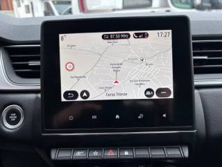 RENAULT Captur usata, con Touch screen