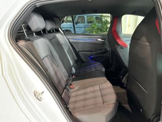 VOLKSWAGEN Golf usata 32