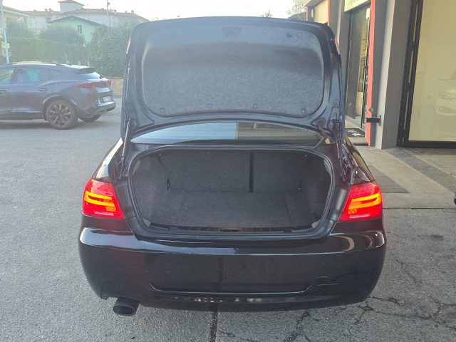 BMW 320 usata, con Specchietto retrovisore con funzione antiabbagliamento