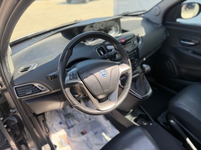 LANCIA Ypsilon usata 16