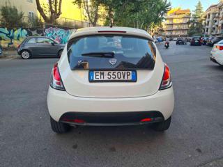 LANCIA Ypsilon usata, con Chiusura centralizzata