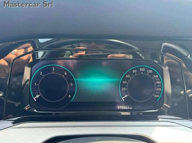 VOLKSWAGEN Golf usata, con ESP