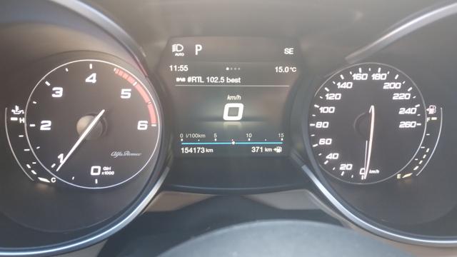 ALFA ROMEO Stelvio usata, con Sensori di parcheggio posteriori