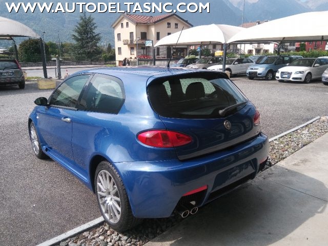 ALFA ROMEO 147 usata, con Controllo automatico clima