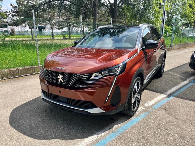 PEUGEOT 5008 usata, con Airbag