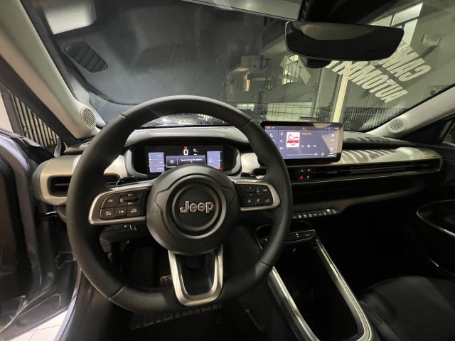 JEEP Avenger usata, con Touch screen