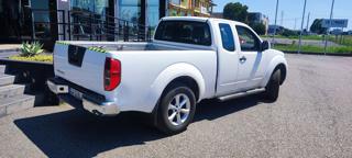 NISSAN Navara usata, con Alzacristalli elettrici