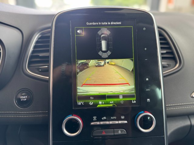 RENAULT Grand Scenic usata, con Touch screen