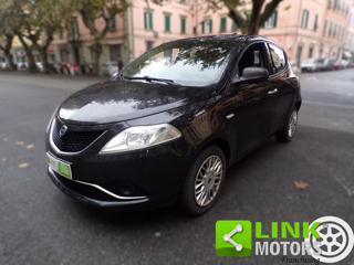 LANCIA Ypsilon usata, con Autoradio