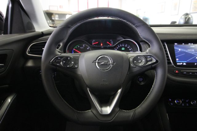 OPEL Grandland X usata, con Controllo trazione