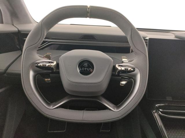LOTUS Eletre usata, con Volante in pelle