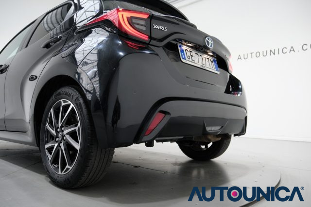TOYOTA Yaris usata 43