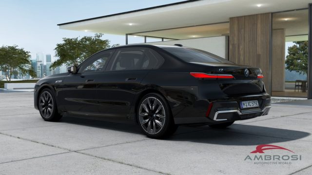 BMW i7 usata 1