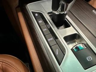 MASERATI Quattroporte usata, con Leve al volante