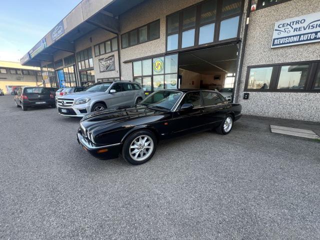 JAGUAR XJ usata, con ABS