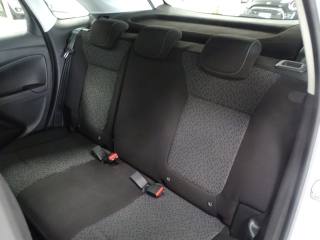 OPEL Crossland usata, con USB