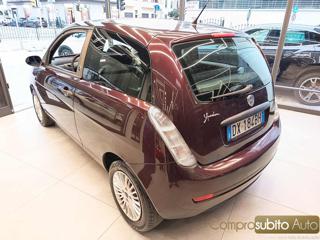 LANCIA Ypsilon usata, con Autoradio