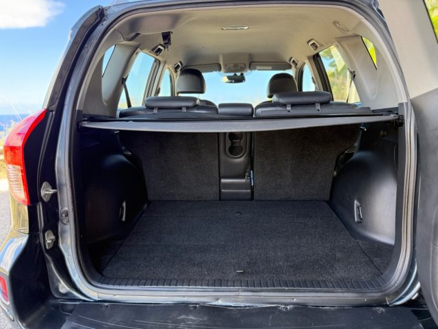 TOYOTA RAV 4 usata, con Trazione integrale