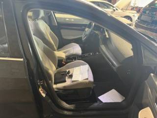 VOLKSWAGEN Golf usata, con Chiusura centralizzata