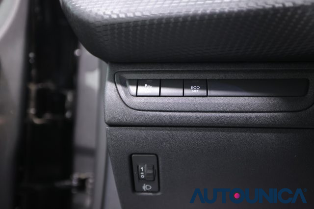 PEUGEOT 2008 usata, con Chiusura centralizzata telecomandata