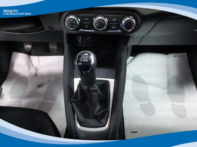 NISSAN Micra usata, con Boardcomputer