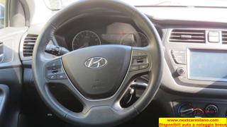 HYUNDAI i20 usata, con Controllo automatico clima