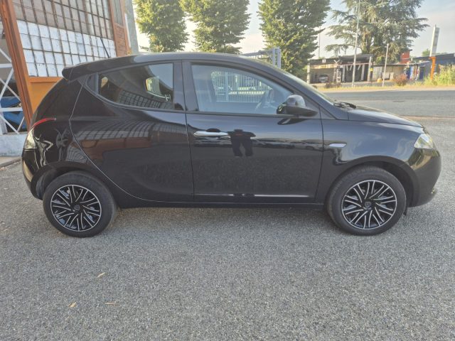 LANCIA Ypsilon usata, con Controllo trazione
