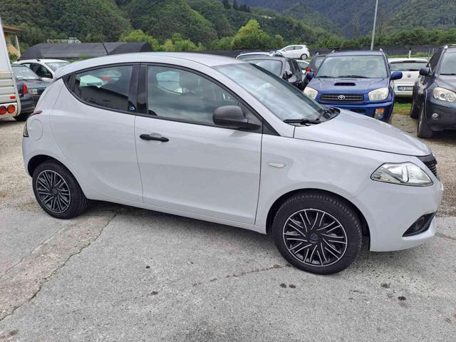 LANCIA Ypsilon usata 23