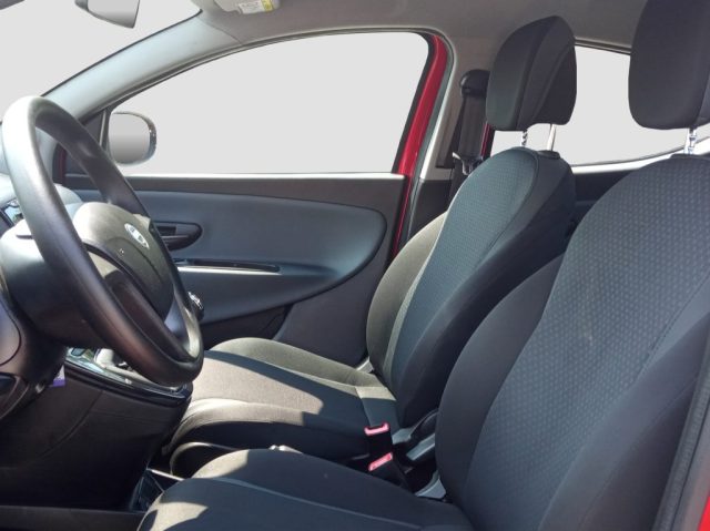 LANCIA Ypsilon usata 8