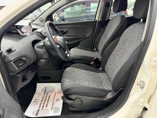 LANCIA Ypsilon usata, con Chiusura centralizzata