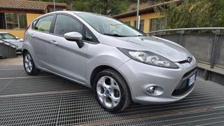 FORD Fiesta usata, con Autoradio