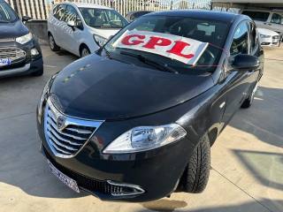 LANCIA Ypsilon usata, con Isofix