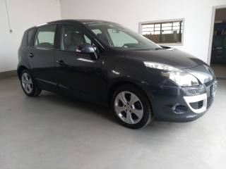 RENAULT Scenic usata, con Interni in pelle
