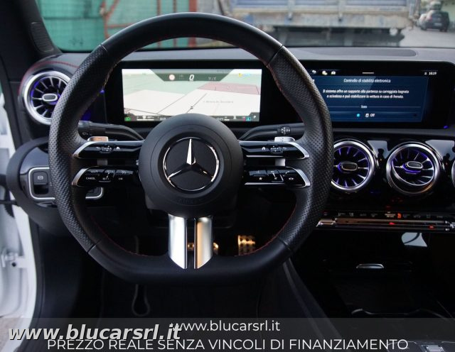 MERCEDES-BENZ CLA 220 usata 28