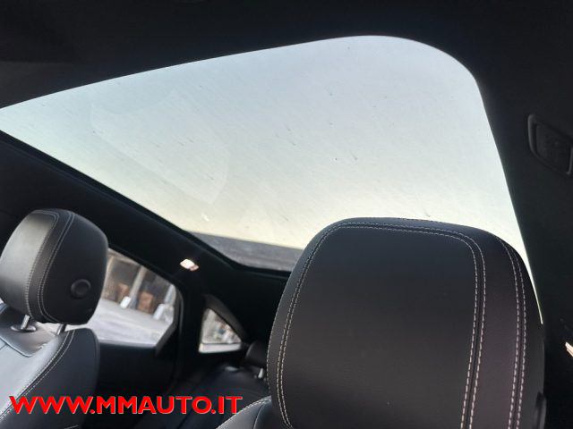 JAGUAR E-Pace usata, con Volante in pelle