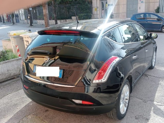 LANCIA Delta usata, con Autoradio