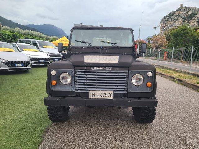 LAND ROVER Defender usata 7